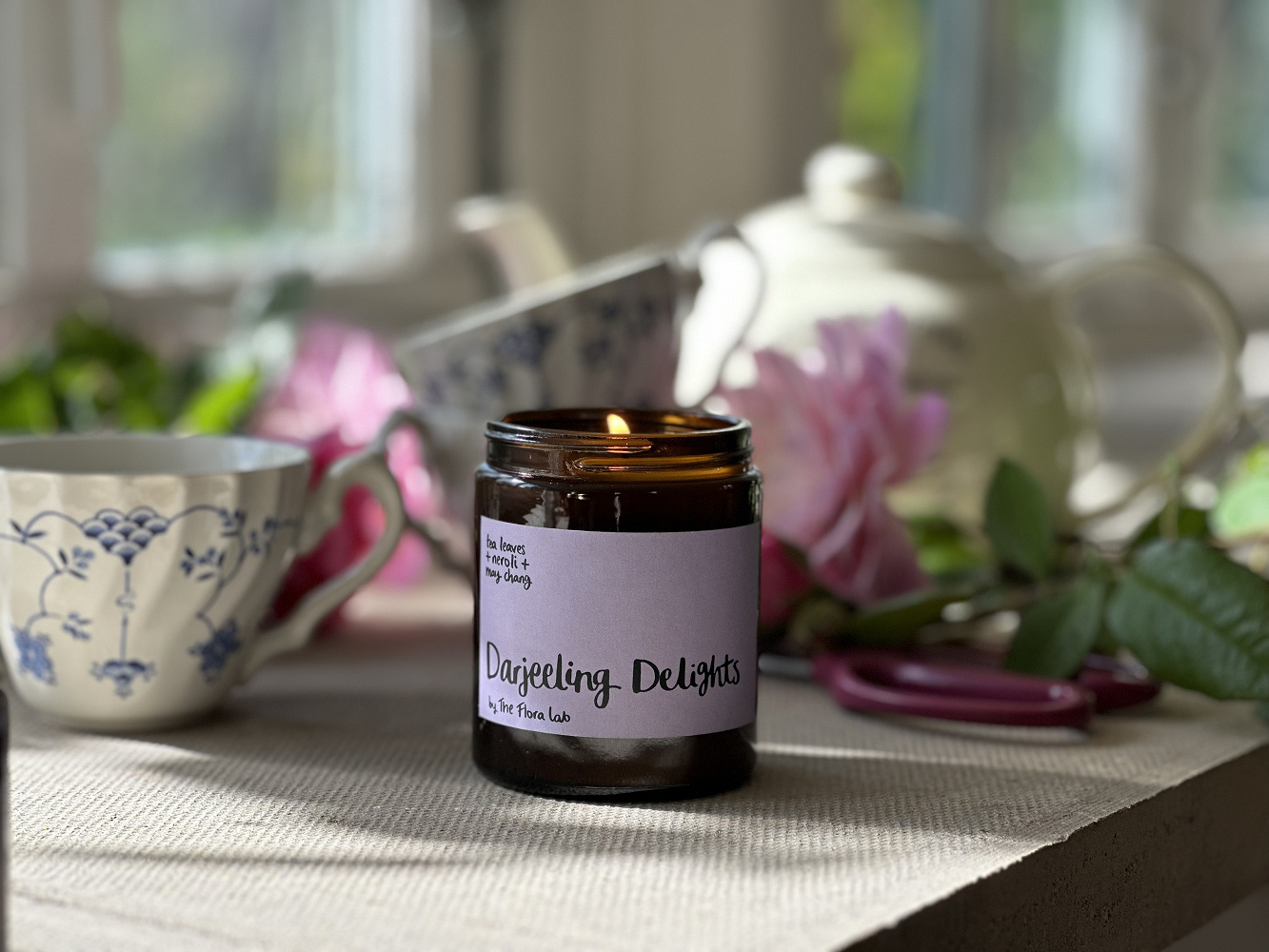 Darjeeling Delights Soy Wax Candle. Tea Leaves, Neroli & May Chang - Image 4